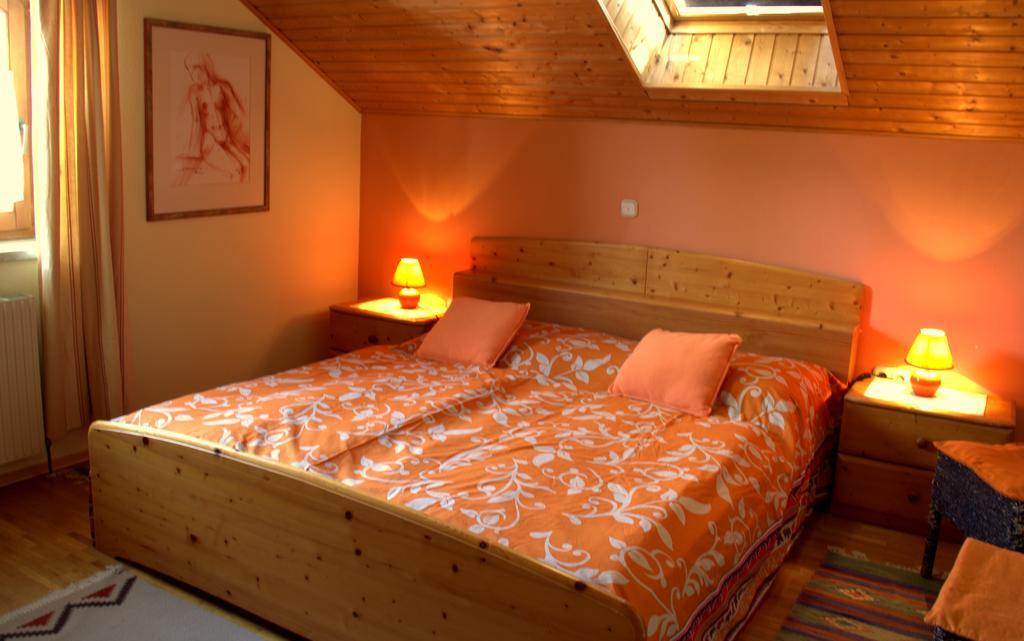Ferienwohnung Galerie 7 Riegersdorf Zewnętrze zdjęcie